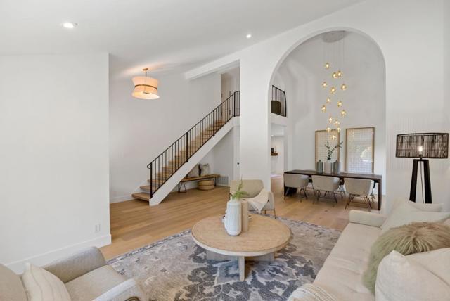 1556 Cherrywood Drive, San Mateo CA: https://media.crmls.org/mediaz/bd8cfabb-dac4-4a1e-94ec-de506e6b36c8.jpg