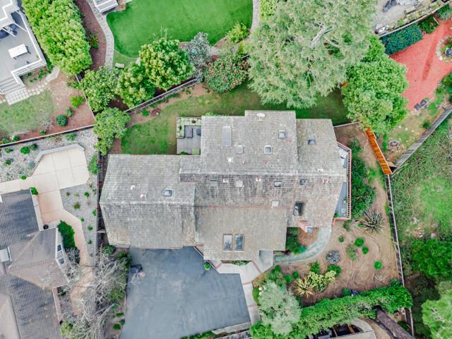 135 Seabreeze Place, Aptos CA: https://media.crmls.org/mediaz/bd8eba28-84a0-437b-a9a8-7e3b6271300c.jpg