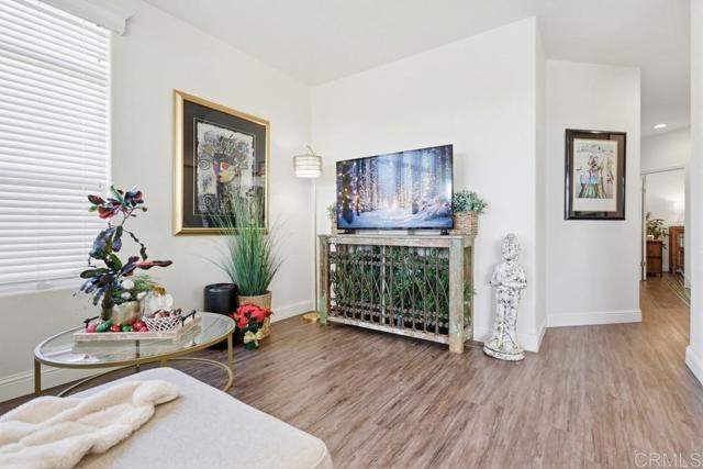 200 N El Camino Real, Oceanside CA: https://media.crmls.org/mediaz/bd8edf8e-c9f2-40fd-a10a-9b059f01b38d.jpg