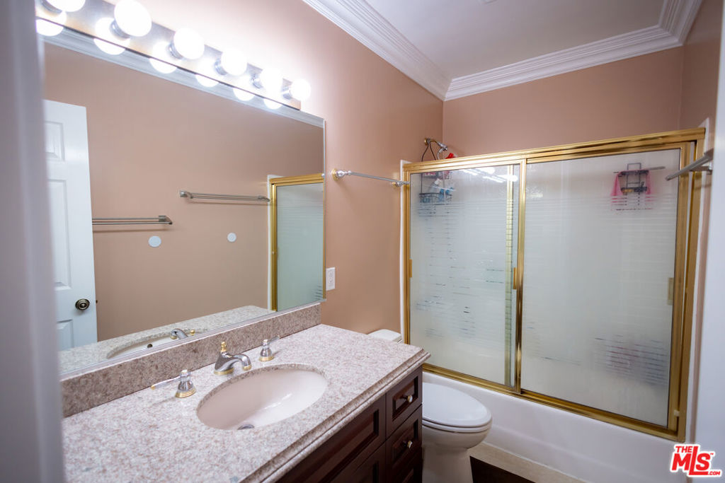 MLS #25611563 image #13