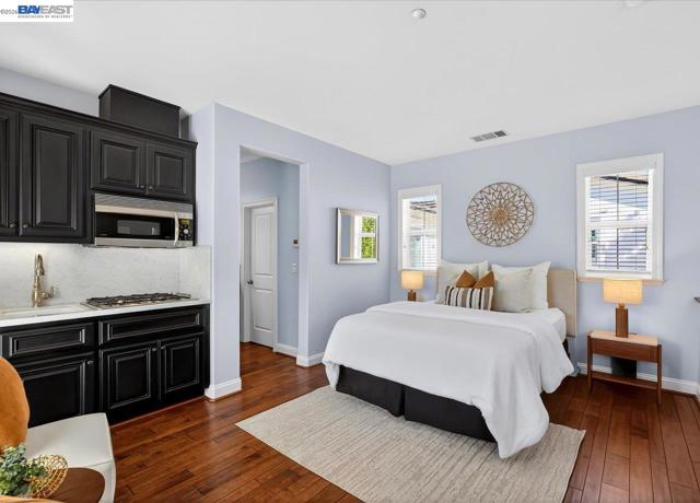 Image 45 of 60 For 130 Tamarind Ln