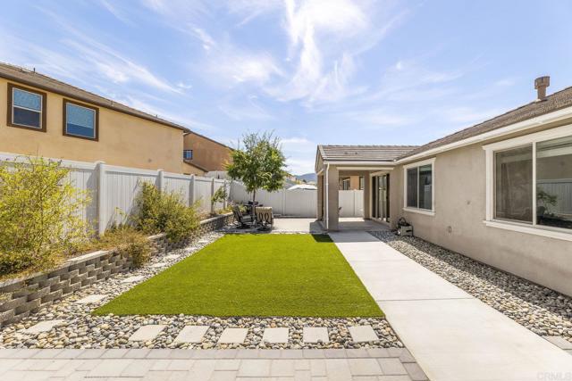 Detail Gallery Image 13 of 36 For 28007 Moosa Creek Way, Valley Center,  CA 92082 - 4 Beds | 2 Baths
