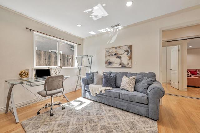 5007 Grimsby Drive, San Jose CA: https://media.crmls.org/mediaz/bd90ff79-d3fc-4501-bda6-ba99d33e3c69.jpg