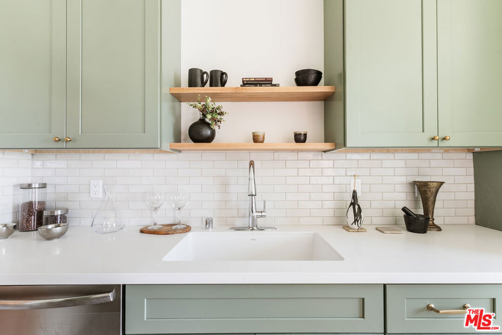 MLS #25566115 image #16