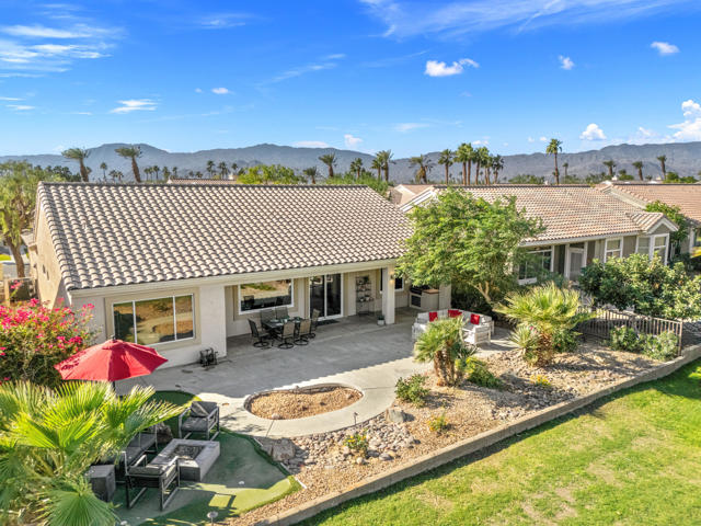78310 Sunrise Mountain, Palm Desert CA: https://media.crmls.org/mediaz/bd926cfb-42fb-4576-b428-5c88159e76fd.jpg