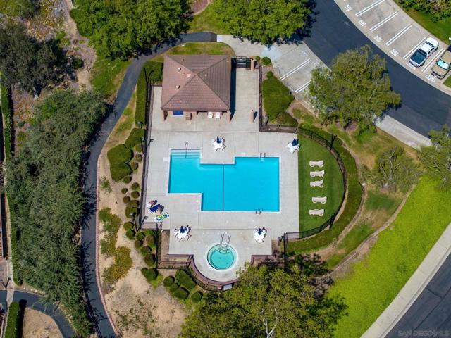 427 Conifer Glen, Escondido CA: https://media.crmls.org/mediaz/bd938c04-9e29-4da8-9169-60e631952af4.jpg