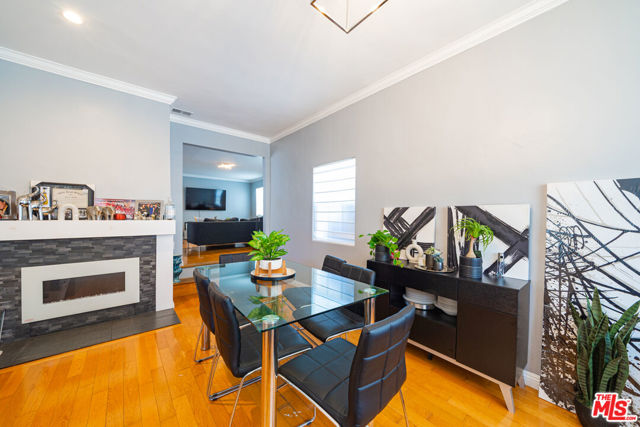 7720 KYLE Street photo 2