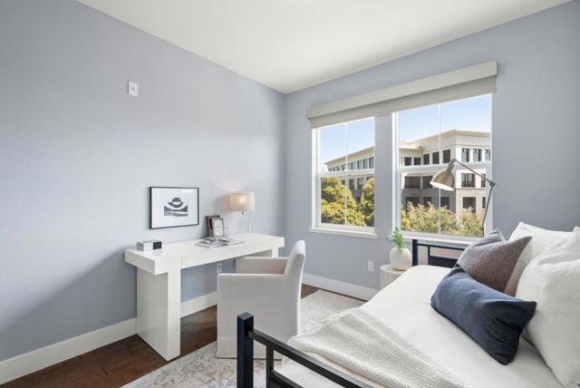 428 Derby Avenue, San Mateo CA: https://media.crmls.org/mediaz/bd95c71a-7702-4344-b0b6-22379f26fa3a.jpg