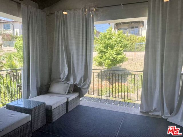 105 Via Salamanca, San Clemente CA: https://media.crmls.org/mediaz/bd960a28-f1d0-4a0e-bd5c-7a37faed5617.jpg