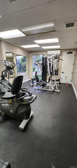 Detail Gallery Image 16 of 19 For 6202 Friars Rd #302,  San Diego,  CA 92108 - 2 Beds | 1 Baths