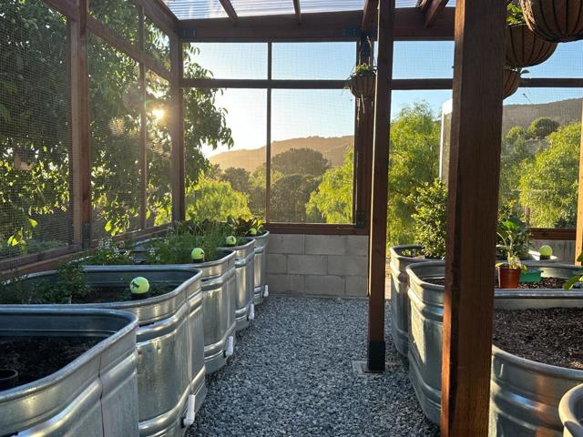 17755 Corral Del Cielo Road,  CA: https://media.crmls.org/mediaz/bd989cde-73ee-4c43-93f4-da616419e2ee.jpg