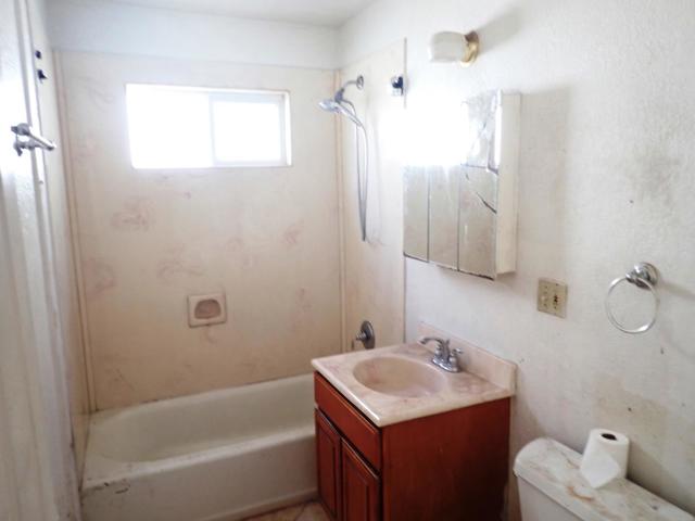 513 Phillip Street, Vallejo CA: https://media.crmls.org/mediaz/bd98e904-dfa6-4c29-88aa-2bb8a572b6da.jpg