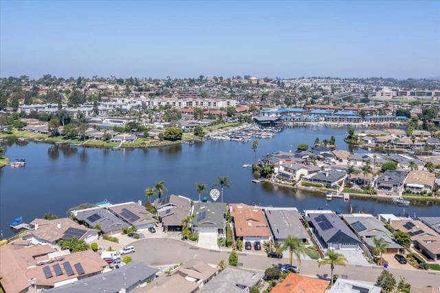 1462 La Loma Drive, San Marcos CA: https://media.crmls.org/mediaz/bd991739-875a-45d3-beef-be8649f5a991.jpg