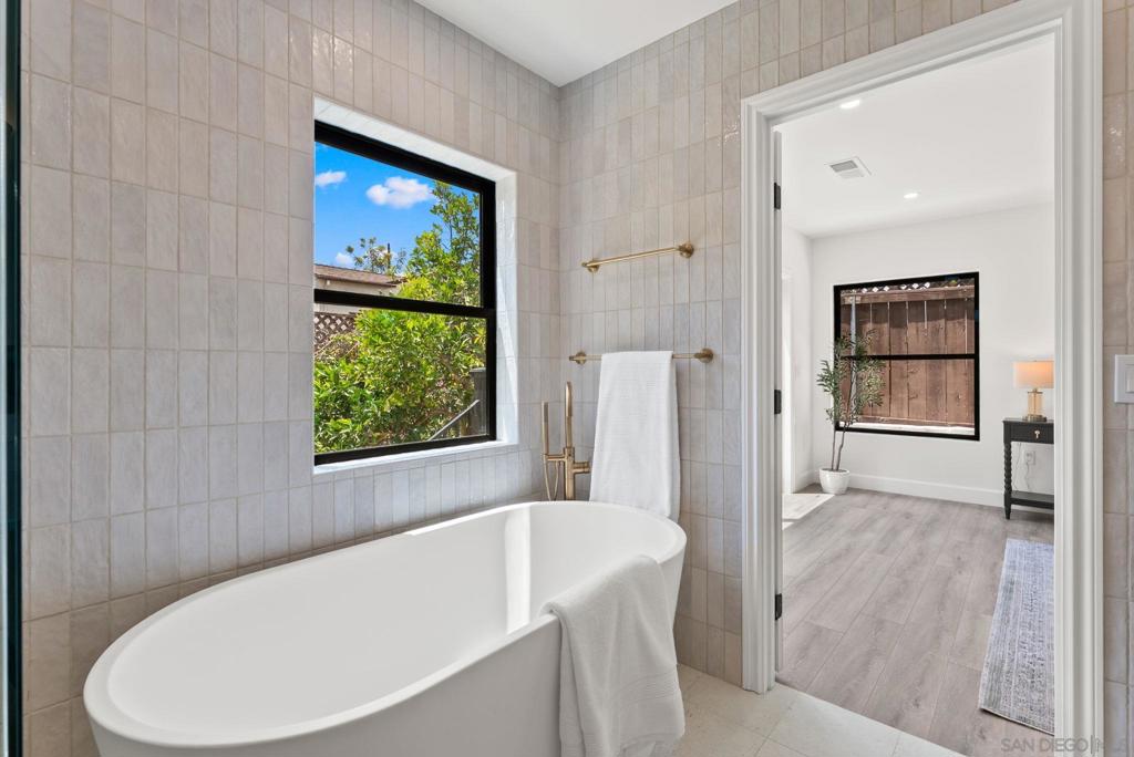 4592 Vista Street - photo 20