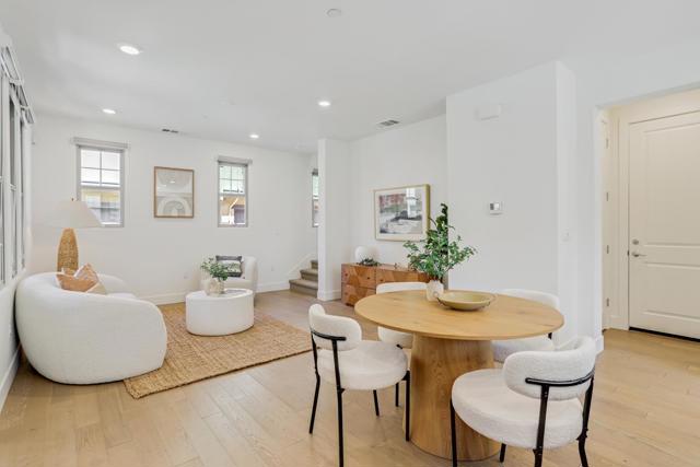 14 Catania, Fremont CA: https://media.crmls.org/mediaz/bd9abe44-50ab-4679-bd89-e612ebdb404d.jpg