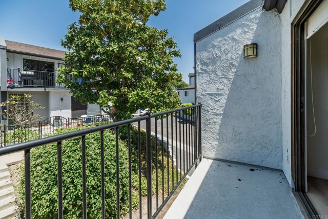 Detail Gallery Image 17 of 27 For 7321 Alicante Rd a,  Carlsbad,  CA 92009 - 2 Beds | 2/1 Baths