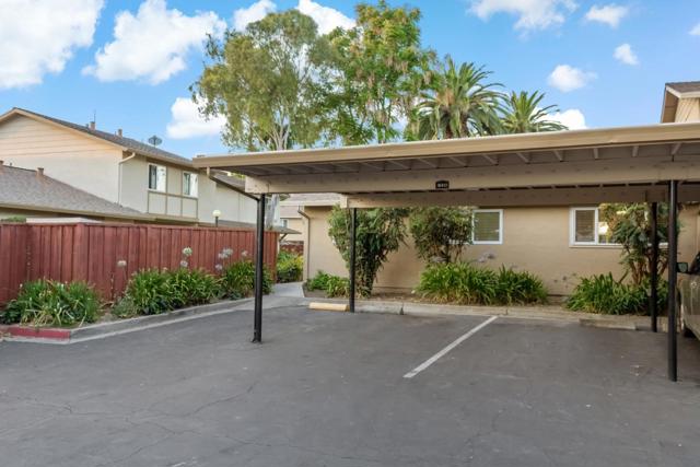 36923 Bolina Terrace, Fremont CA: https://media.crmls.org/mediaz/bd9cafbe-6d6c-4fc6-b4cb-bd4173f40e69.jpg