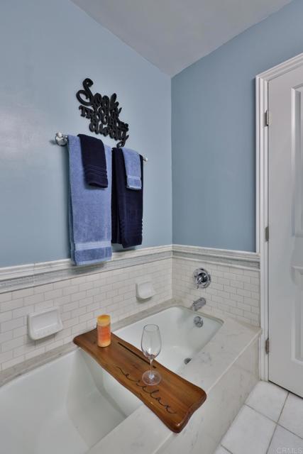 Detail Gallery Image 25 of 35 For 165 N Swall Dr #303,  Beverly Hills,  CA 90211 - 1 Beds | 1/1 Baths