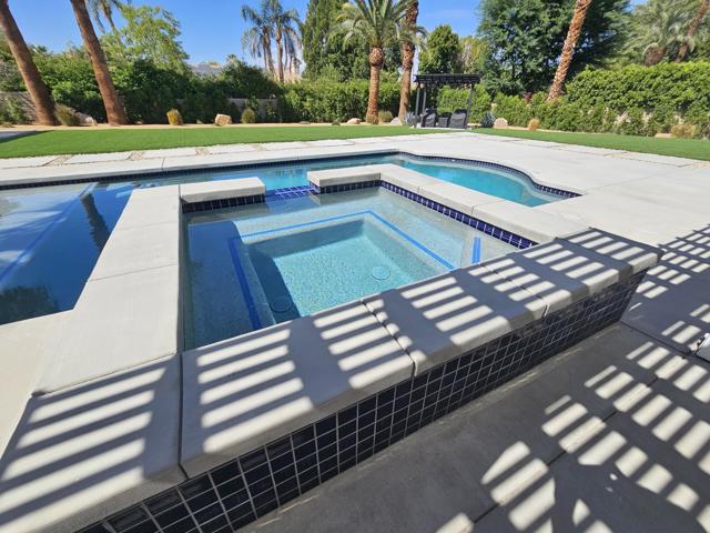 72278 Barbara Drive, Rancho Mirage CA: https://media.crmls.org/mediaz/bd9d4692-553b-4a43-958c-4ecf54a460dd.jpg