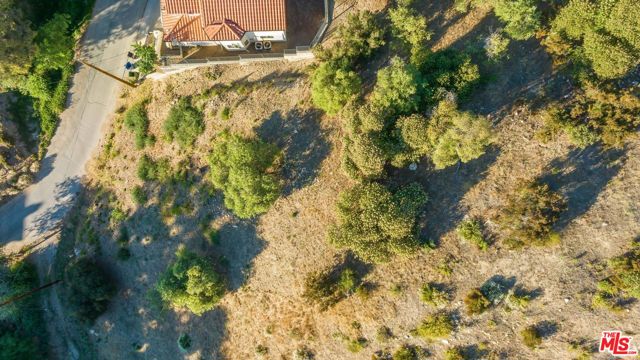 0 Tranquil Drive, Tujunga CA: https://media.crmls.org/mediaz/bd9d9ed5-68b2-47da-ad9e-bd6f6e104620.jpg