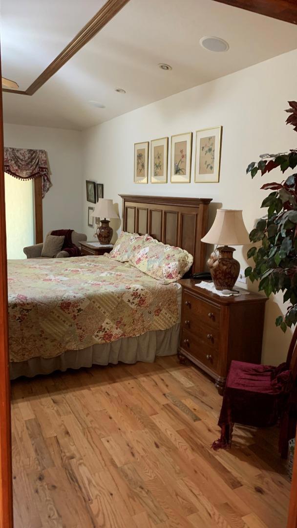 21050 Uvas Road, Morgan Hill CA: https://media.crmls.org/mediaz/bd9e0138-334d-4b68-b517-a12a868861c1.jpg
