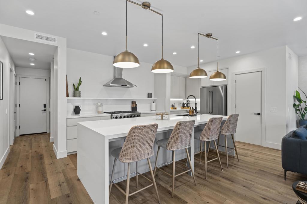 806 Cleveland St - photo 2