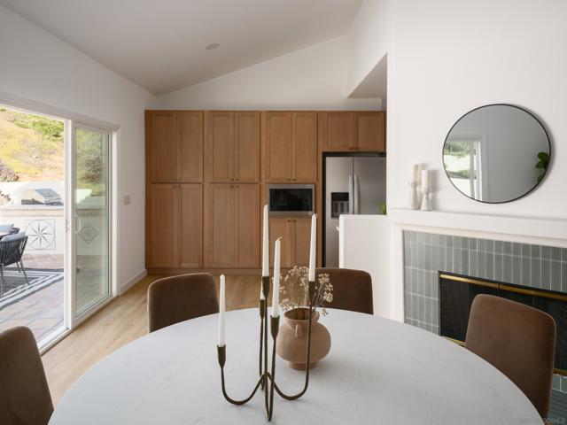 4630 Pannonia Rd, Carlsbad CA: https://media.crmls.org/mediaz/bd9f9109-b494-4844-91ea-d28c2c5b5212.jpg