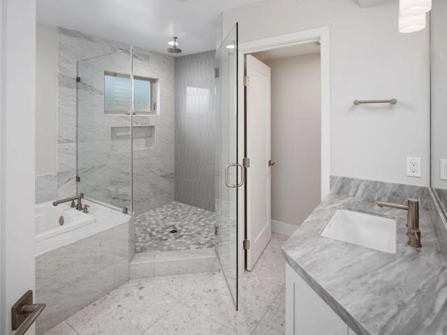 851 53 Sapphire, San Diego CA: https://media.crmls.org/mediaz/bd9ff7ad-eff8-40ad-97e0-ba30f5a787cb.jpg