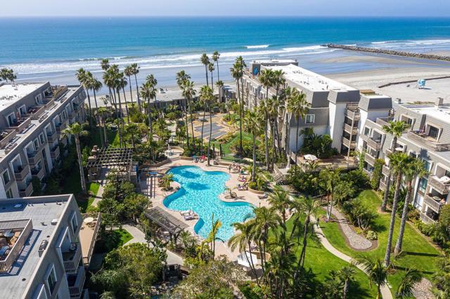 999 N Pacific St, Oceanside CA: https://media.crmls.org/mediaz/bda061fb-d396-42b1-839b-a3d9a9e1ea63.jpg