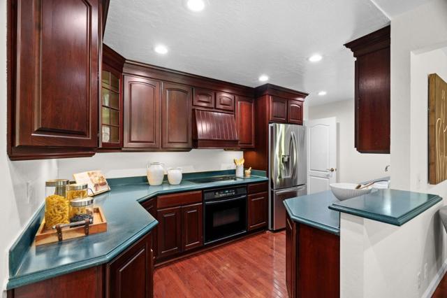 20780 4th Street, Saratoga CA: https://media.crmls.org/mediaz/bda0d4cf-6fae-497f-ae12-12081e49d695.jpg