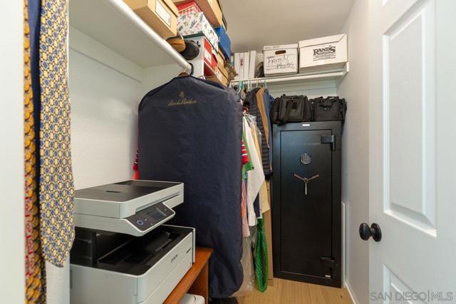 12270 Corte Sabio, San Diego CA: https://media.crmls.org/mediaz/bda0db7a-7963-4848-9155-40d1c240ae3c.jpg