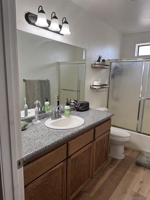 22394 Lone Eagle Rd, Apple Valley CA: https://media.crmls.org/mediaz/bda0ff4a-c7da-4b27-bad3-3a4ce4beab0d.jpg