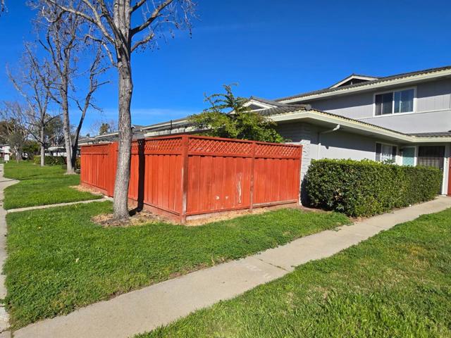 5626 Calmor Avenue, San Jose CA: https://media.crmls.org/mediaz/bda1b117-1c1d-4318-9cc7-a800d2bfb212.jpg