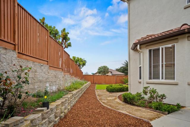 4455 Ocean Heights Court, Seaside CA: https://media.crmls.org/mediaz/bda28689-7375-46e1-948a-342912f68ffc.jpg