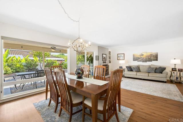 Detail Gallery Image 11 of 33 For 17503 Plaza Dolores, San Diego,  CA 92128 - 2 Beds | 2 Baths