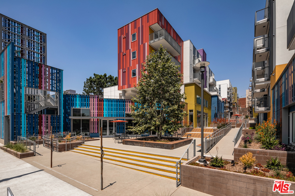 555 N Spring Street B787, Los Angeles, CA 90012