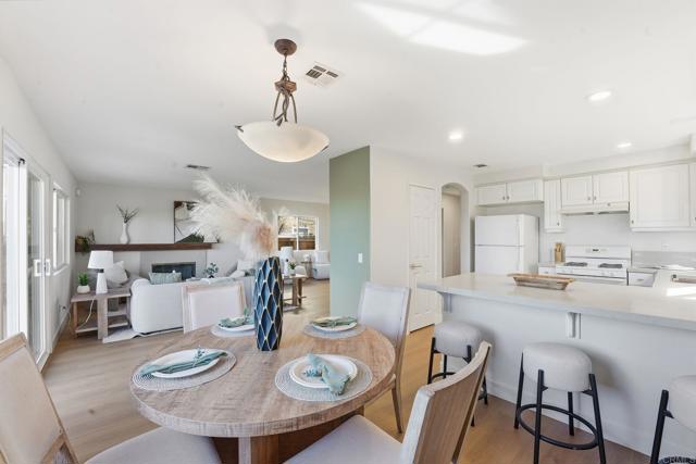 Detail Gallery Image 5 of 63 For 484 Vista San Lucas, San Diego,  CA 92154 - 3 Beds | 3 Baths