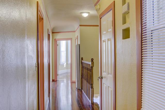435 Brazil Avenue, San Francisco CA: https://media.crmls.org/mediaz/bda5c219-6ef0-4874-bfe4-fe5aaa5f095c.jpg