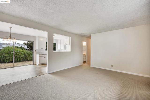 2040 Lanai Ave, San Jose CA: https://media.crmls.org/mediaz/bda76ecf-c31b-4c8d-a9dd-6f9675c33594.jpg