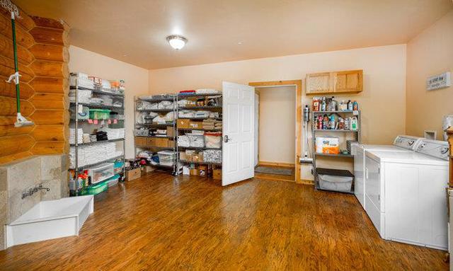 2081 Ponderosa Way, Murphys CA: https://media.crmls.org/mediaz/bda77756-f4e1-4a5d-afdd-d794cce30b35.jpg