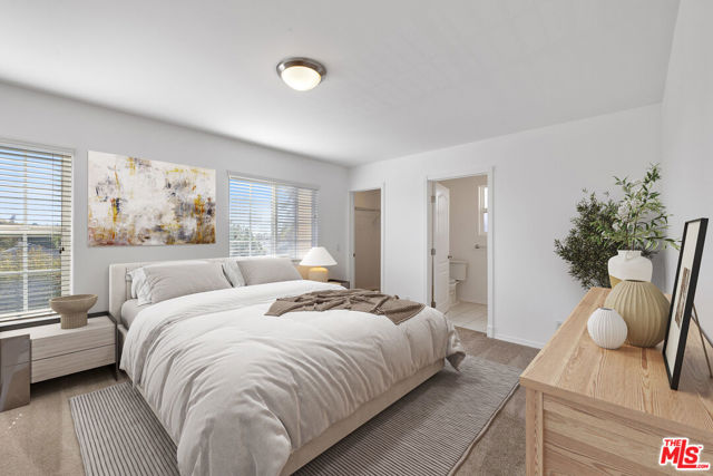 7412 Denrock Avenue, Los Angeles CA: https://media.crmls.org/mediaz/bda85338-9e87-452f-8461-3bc842181406.jpg