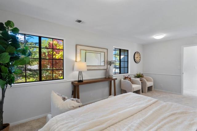 2627 Ohio Avenue, Redwood City CA: https://media.crmls.org/mediaz/bda8c8f9-d6c5-4f49-bd21-c7b1ab72dbb8.jpg