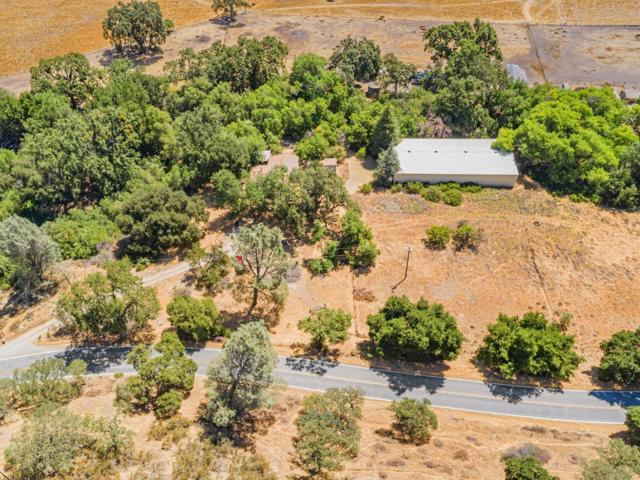 29711 Airline Highway, Paicines CA: https://media.crmls.org/mediaz/bda9b6b7-0a73-4661-a13f-418e47f0318f.jpg