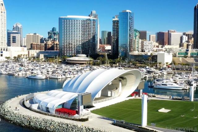 645 Front St, San Diego CA: https://media.crmls.org/mediaz/bdaa03b5-635b-446b-864d-31ef8dac6ab8.jpg