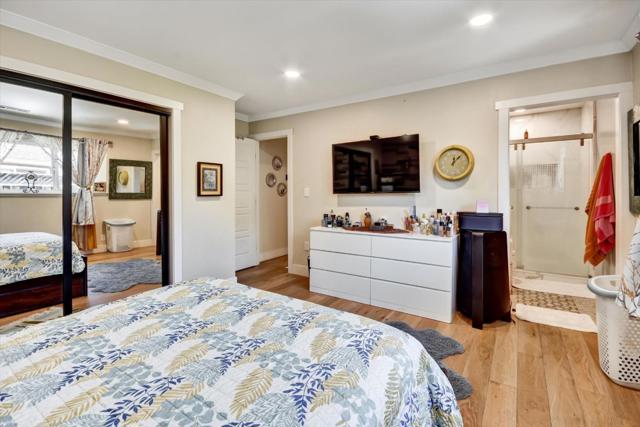 163 Roxbury, Santa Clara CA: https://media.crmls.org/mediaz/bdaa4586-d23c-4ee5-83cb-0f24a1db76ac.jpg