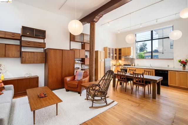 Details for 2484 Martin Luther King Jr Way, Berkeley, CA 94704