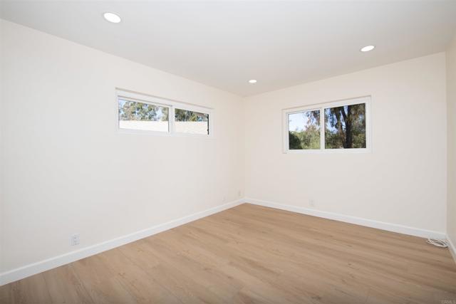 25311 Jesmond Dene Road, Escondido CA: https://media.crmls.org/mediaz/bdabd059-7085-44c3-bdd7-c055b625639c.jpg