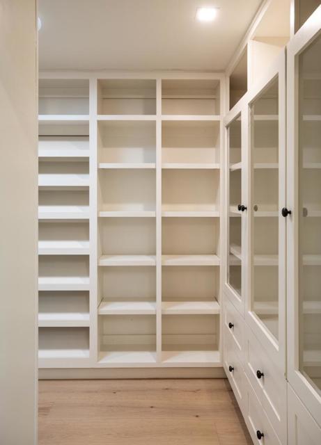 26201 Dori Lane, Los Altos Hills CA: https://media.crmls.org/mediaz/bdabf3b5-9c77-49fa-8ae3-af66d3de9536.jpg