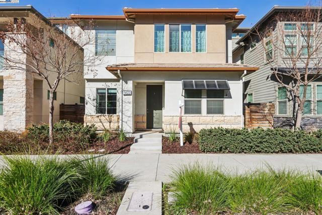 5623 Central Pkwy, Dublin CA: https://media.crmls.org/mediaz/bdac43ee-8908-4c15-ab5f-cc75c0a25fb5.jpg