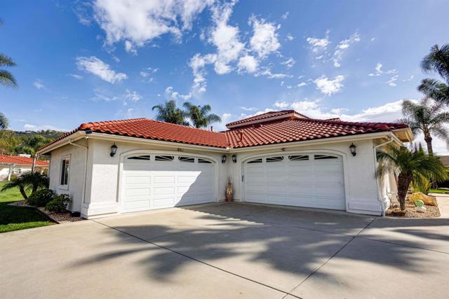 Detail Gallery Image 12 of 75 For 1797 Mulberry Dr, San Marcos,  CA 92069 - 5 Beds | 3/1 Baths